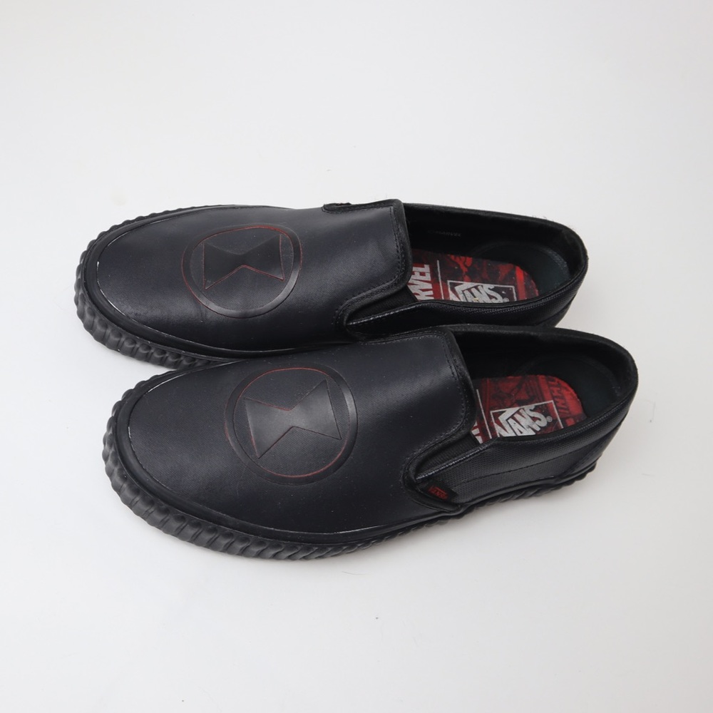 Vans x Marvel Black widow slip on sneakers
